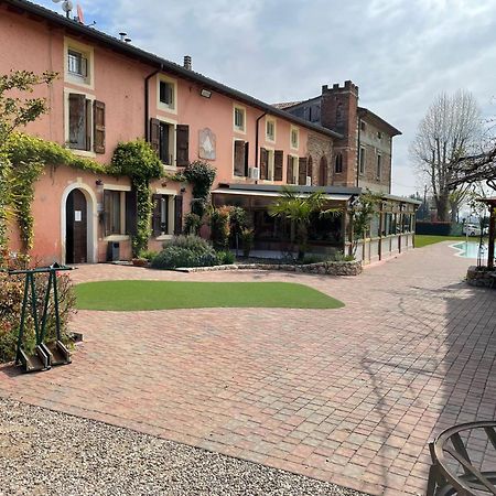 Golf Club Le Vigne Pernottamento Villafranca di Verona Exterior foto